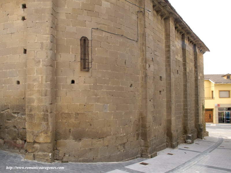 CABECERA Y MURO NORTE
